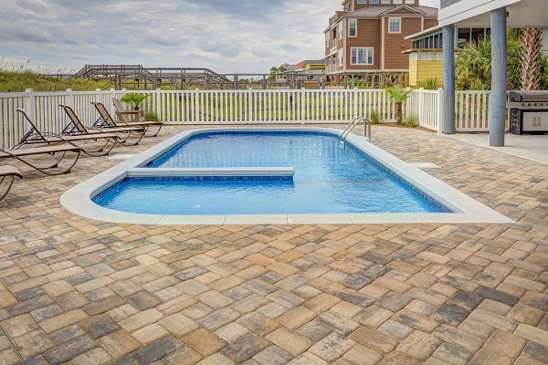 Pool Houses in Phoenix, Maryland